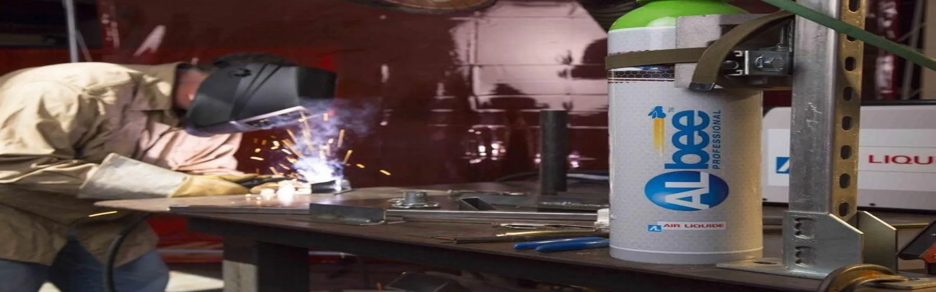 Artisans, entrepreneurs et particuliers