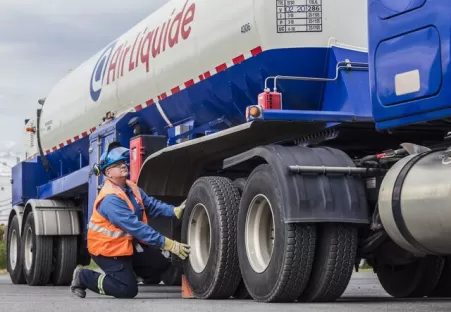 Azote Liquide - Opérations intégrées en vrac à Varennes, Canada 16
