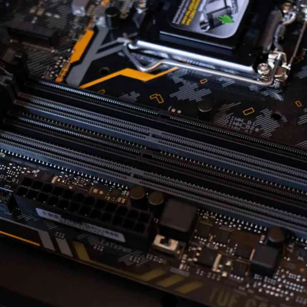 Gaz pour le brasage de circuits intégrés