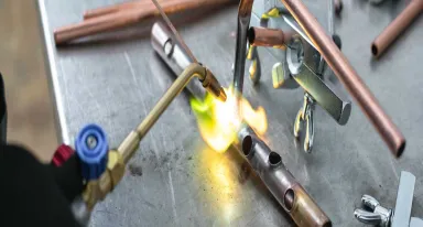 Souder et couper à la flamme oxyacétylénique avec Air Liquide